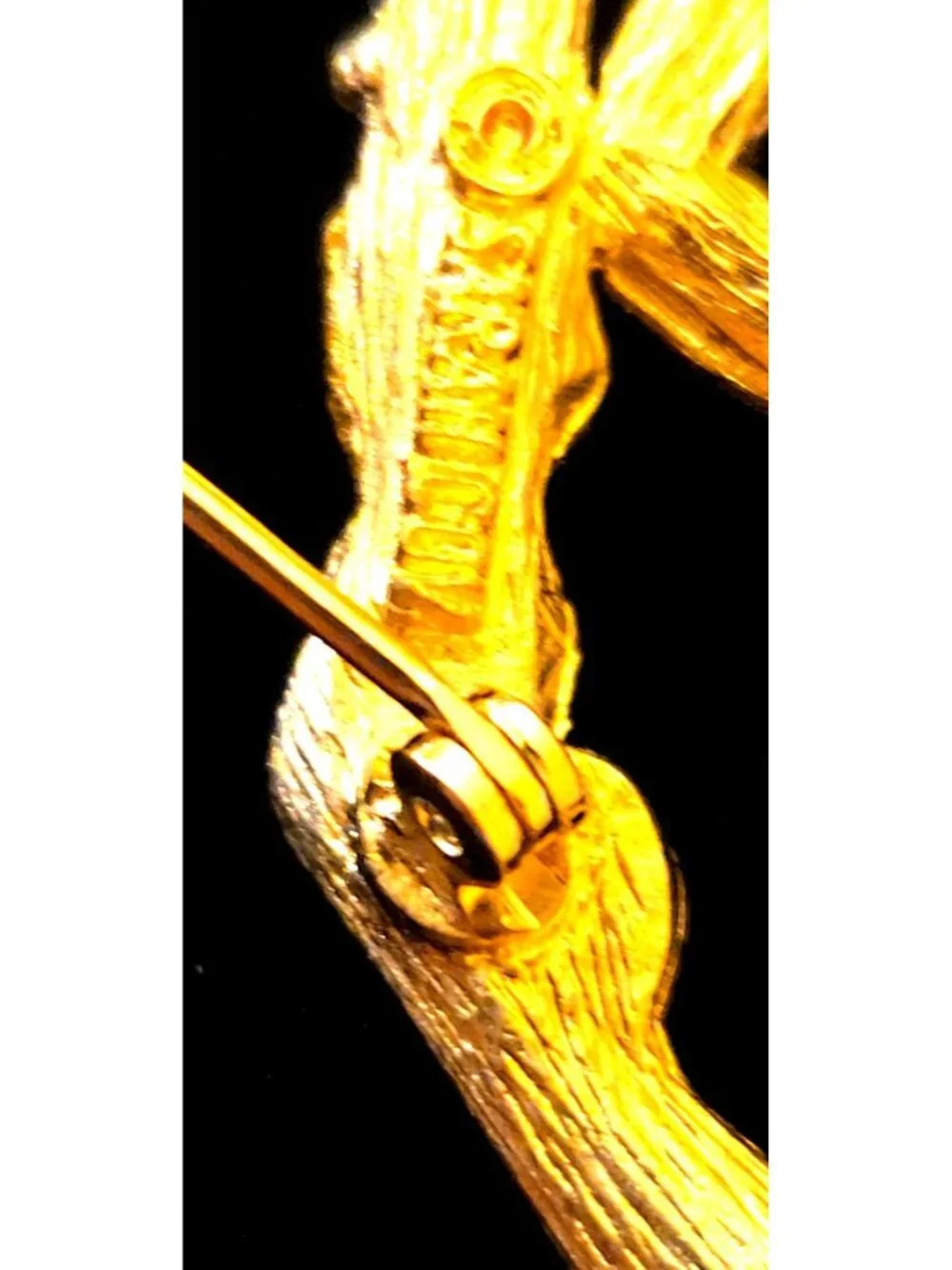 Vintage‎ Sarah Coventry Gold Tone Textured Letter M Brooch Pin